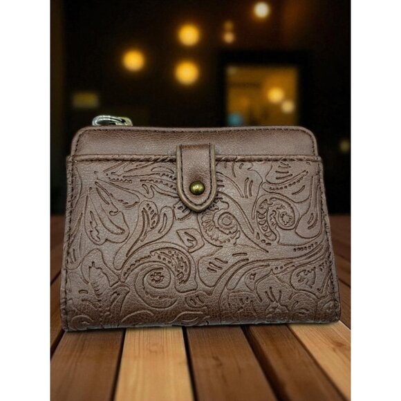 Vintage Time and Tru Women's Julila Mini Wallet Embossed Floral CC Holder Coin - Picture 1 of 5